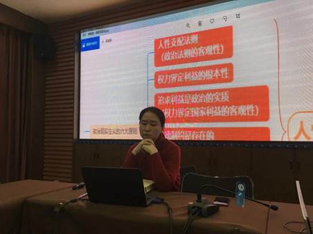 说明: b2c643779620bac7b49b2b06d39265e